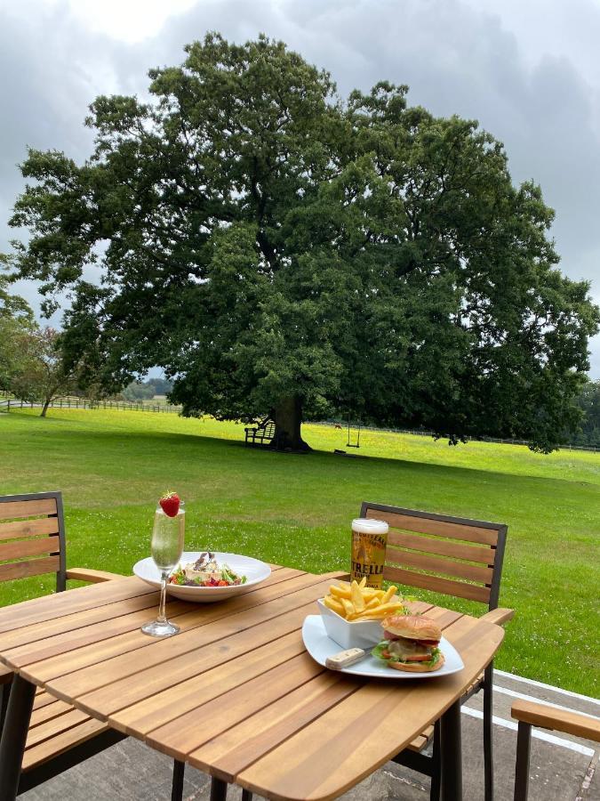 Singleton Lodge Country House Hotel Poulton-le-Fylde Buitenkant foto